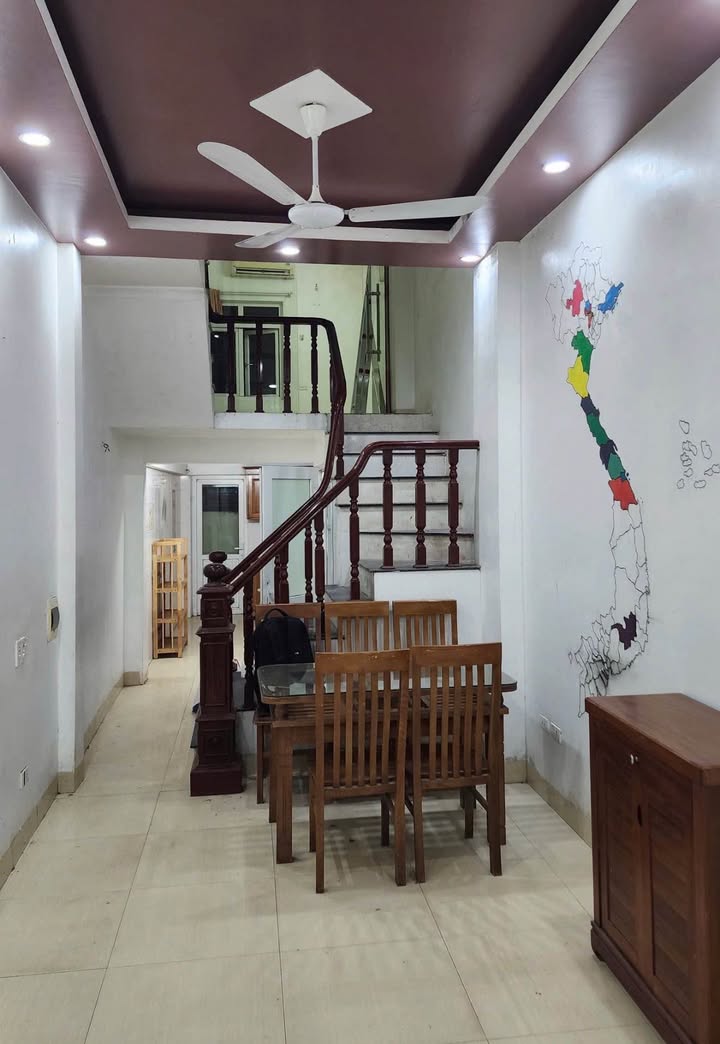 Nhà riêng Ngõ 97 Thái Thịnh 50m² - Sẵn sàng ở ngay!