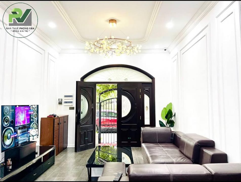 Cho thuê Townhouse Vinhomes Imperia 98m² - 5PN, Full đồ, Giá 30 Triệu/tháng