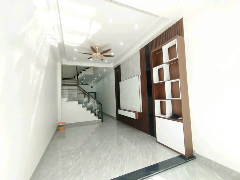 Mặt Đường Nguyễn Bính Nam Định - Nhà 3 Tầng Kinh Doanh 71m² - 4.65 Tỷ