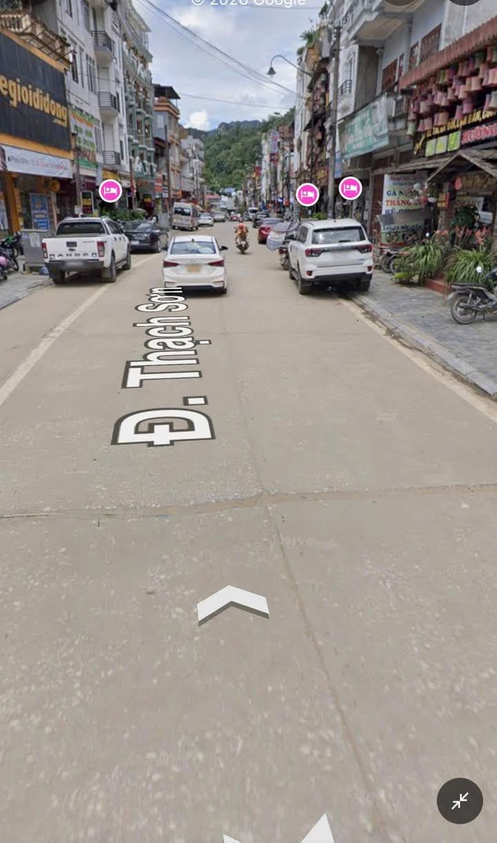 Nhà Phố Phố Thạch Sơn Sa Pa 80m² - Mặt Tiền Kinh Doanh Đắc Địa!