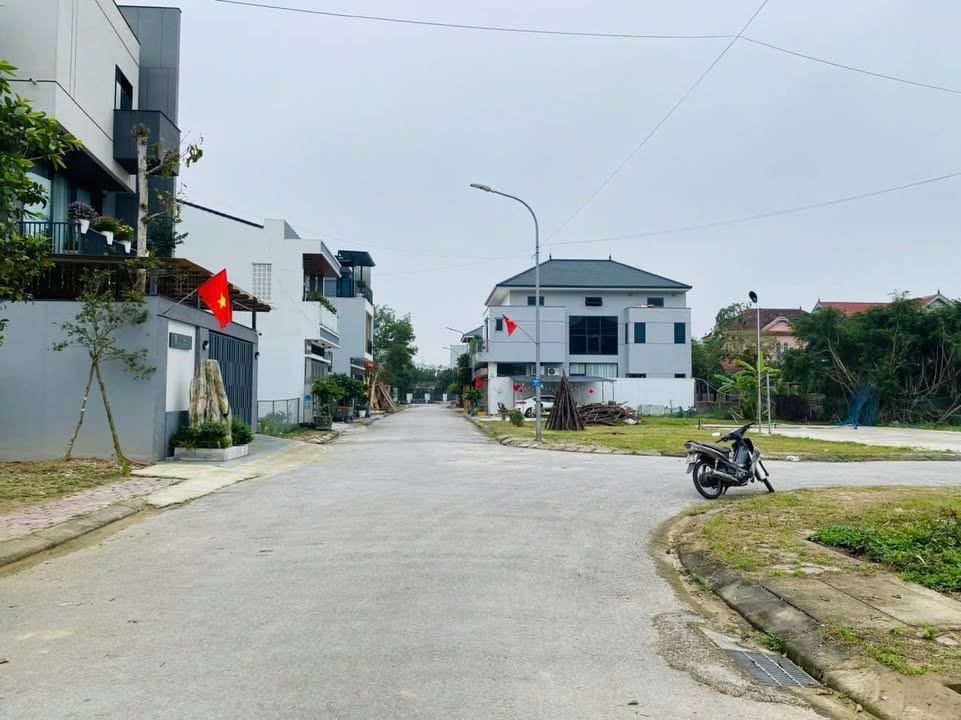 Đất TĐC Nghi Phú TP Vinh 175m² Lô Góc - Sổ Đỏ Chính Chủ