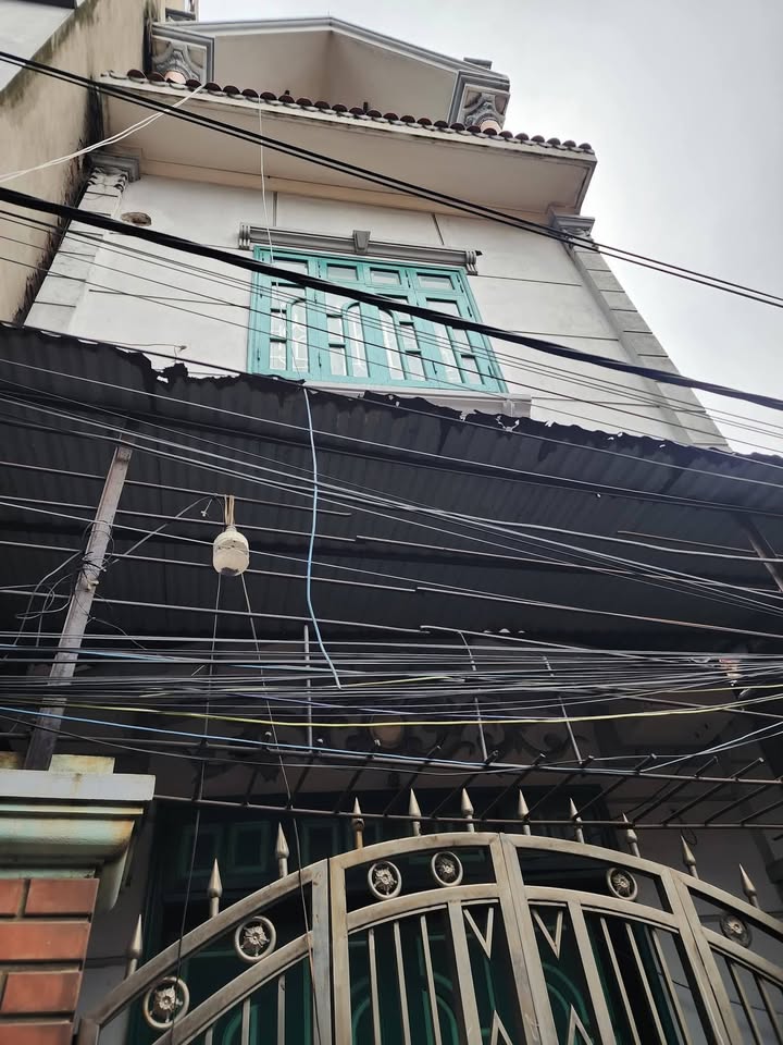 Nhà 3 Tầng Từ Sơn 63m² - Ô Tô Vào Tận Nhà, Sẵn Sàng Ở Ngay!