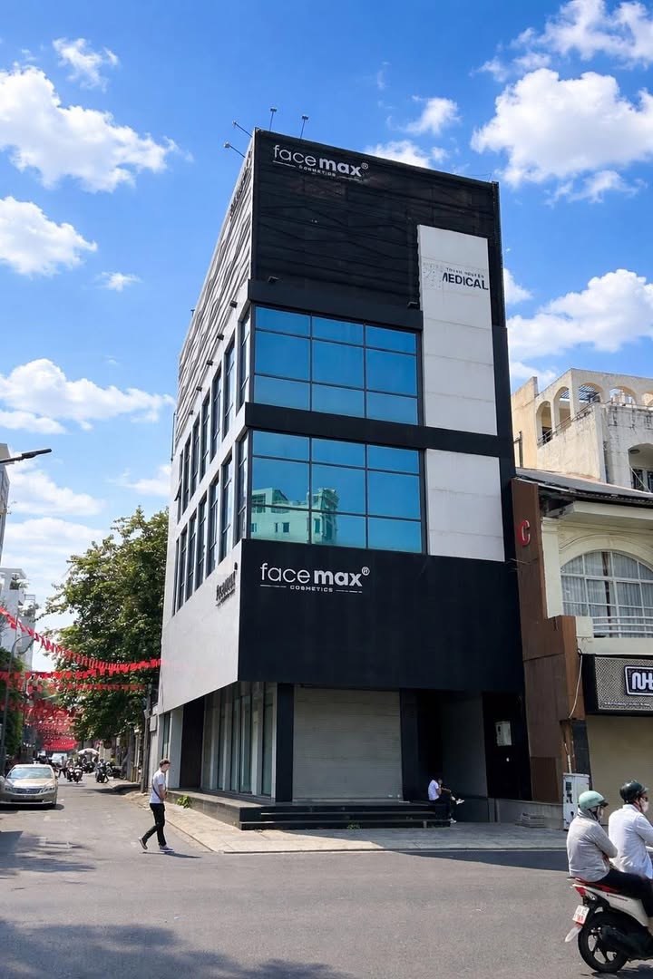 Building Góc 2 Mặt Tiền Đinh Tiên Hoàng Q1 170m² - Kinh doanh siêu lợi nhuận!