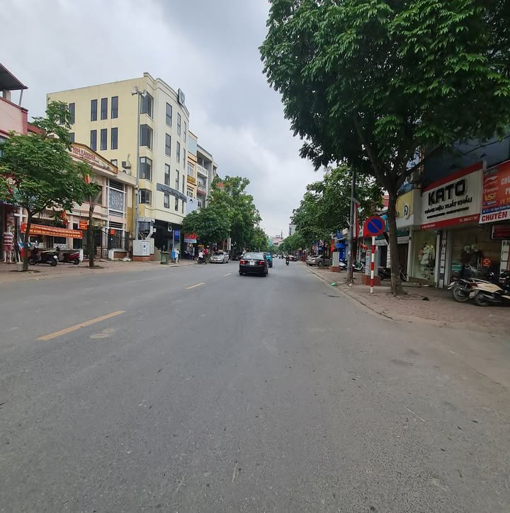 Shophouse Trâu Quỳ 77m² 5 tầng - Kinh doanh sầm uất, nhỉnh 20 tỷ