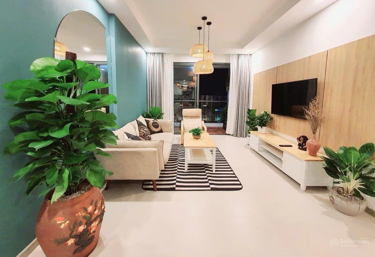 Căn hộ The Gold View Q4 88m² full nội thất cao cấp