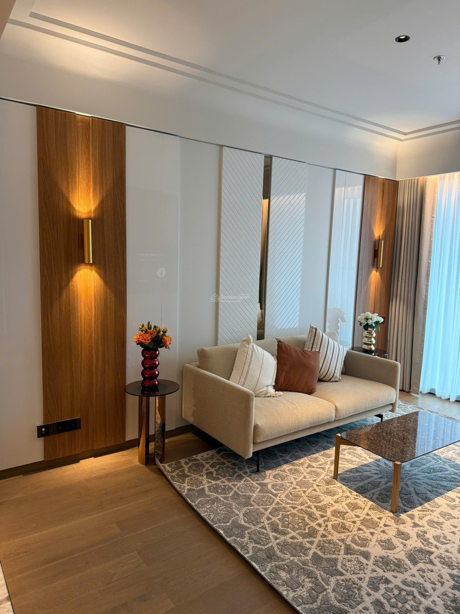 Căn hộ Sky Center Tân Bình 74m² - Full nội thất cao cấp!