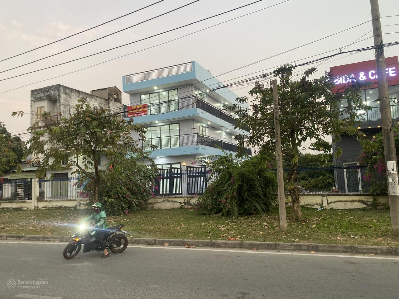 Nhà riêng Hiệp Phước 200m² giá 13.5 triệu - Giá tốt hiếm có!