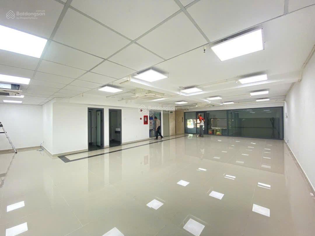 Cho thuê Tòa nhà Mặt tiền Nguyễn Oanh, Gò Vấp - 105m², Kinh doanh Đa ngành
