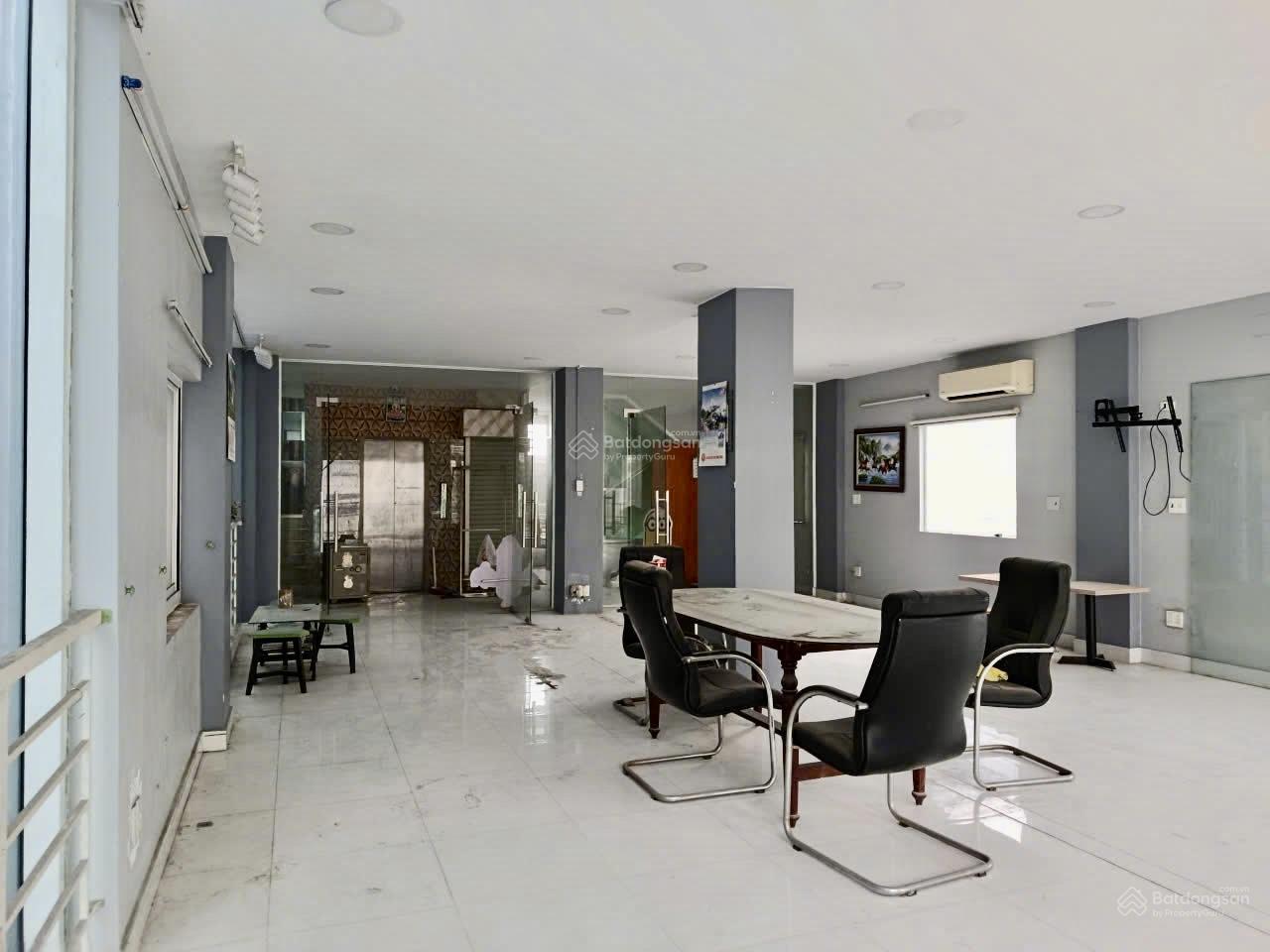 Cho thuê Sàn VP 110m² Mặt tiền Nguyễn Trãi, Q5 - Kinh doanh Đa ngành