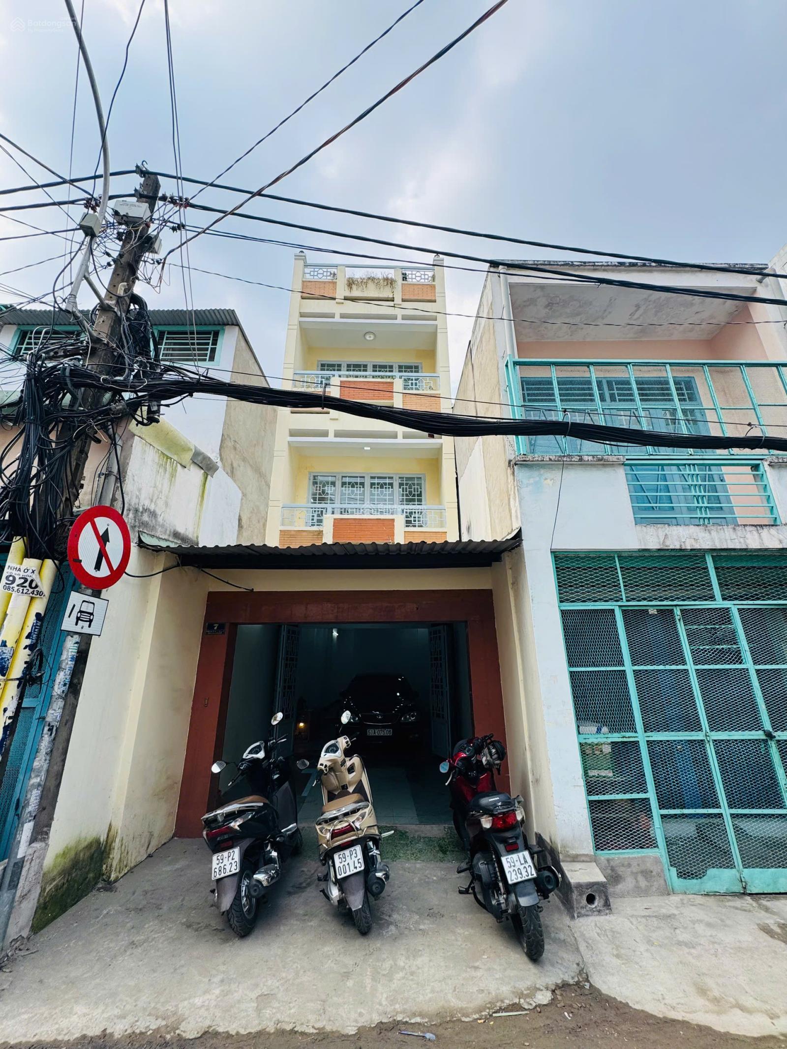 Nhà Mặt Tiền Hồng Lạc, Tân Bình - Kinh Doanh Sầm Uất, 4 Tầng BTCT, 11.3 Tỷ