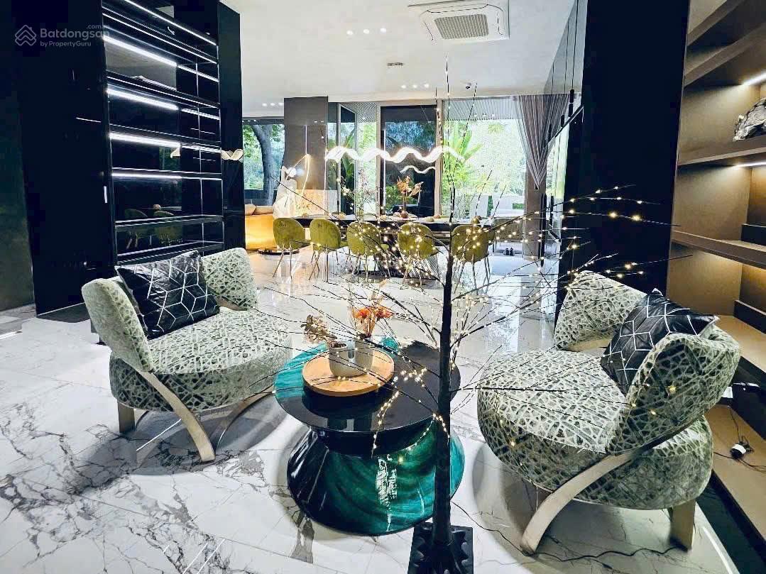 Biệt thự đơn lập Hưng Thái 2 Phú Mỹ Hưng 365m² - Full nội thất, hồ bơi riêng đẳng cấp