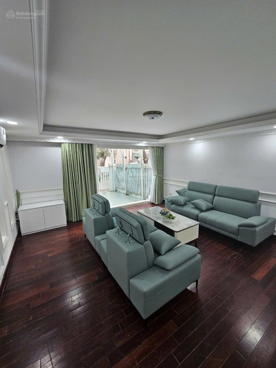 Cho thuê Biệt thự Mỹ Giang 2B, Quận 7 - 5PN, Full Nội Thất, Giá 65 Triệu