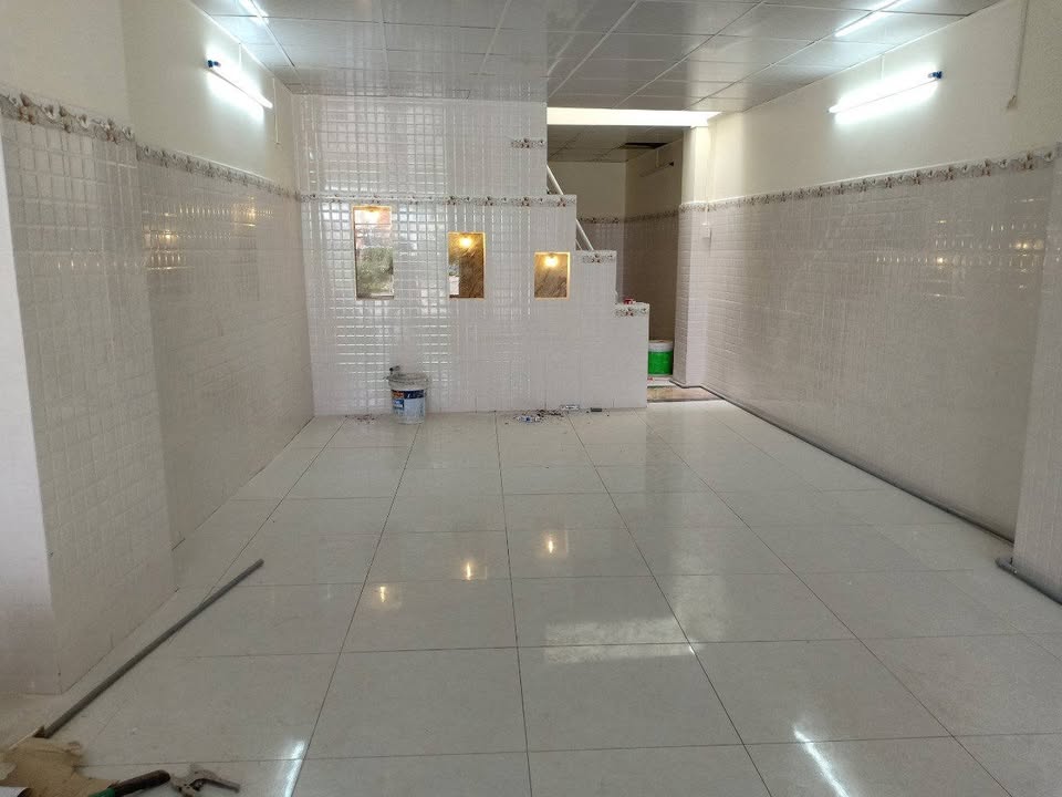 Cho thuê mặt bằng & nhà ở Trần Xuân Soạn, Q7 - 100m², 35 Triệu