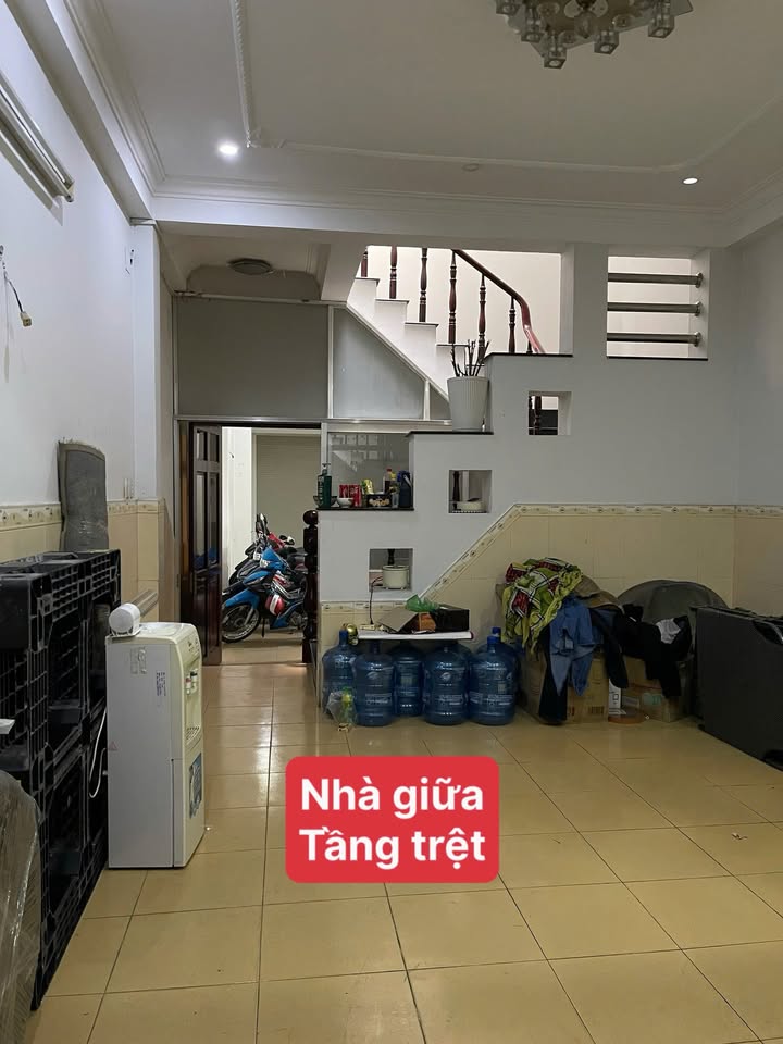 Nhà mặt tiền Tây Thạnh Tân Phú 92m² 22tr - Mặt tiền kinh doanh đắc địa