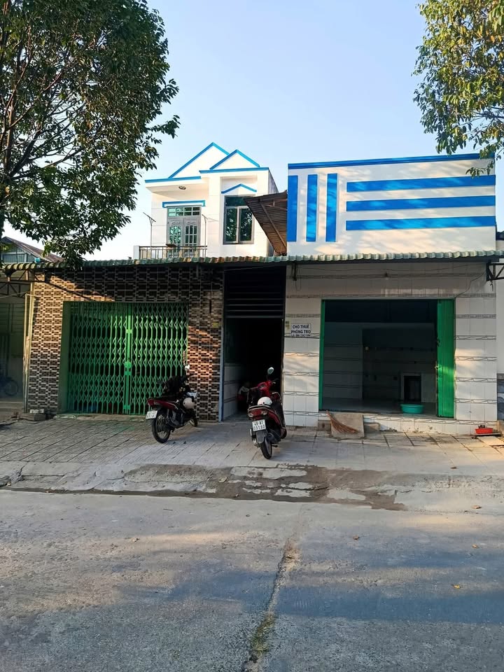 Dãy trọ Bến Cát 300m² 4.9 tỷ - Đầu tư sinh lời ngay!