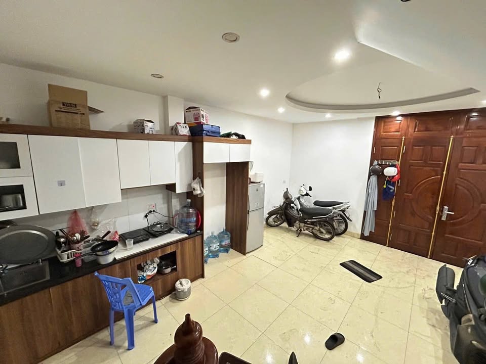 Nhà riêng Nguyễn Căn Mễ Trì 40-47m² - Full nội thất, vào ở ngay!