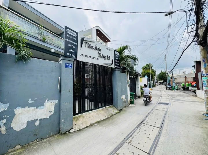 Bán Nhà Tân Xuân Hóc Môn 340m² 8.99 Tỷ - Giá Tốt Hiếm Có Sẵn Dòng Tiền