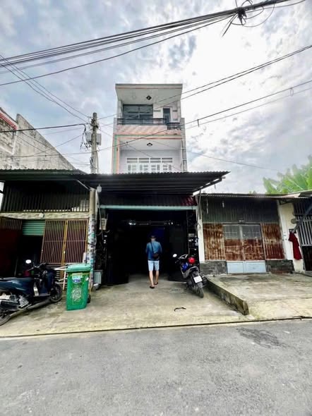 Nhà Phố Quận 12 80m² giá 5.85 tỷ - Ô tô vào tận nhà!