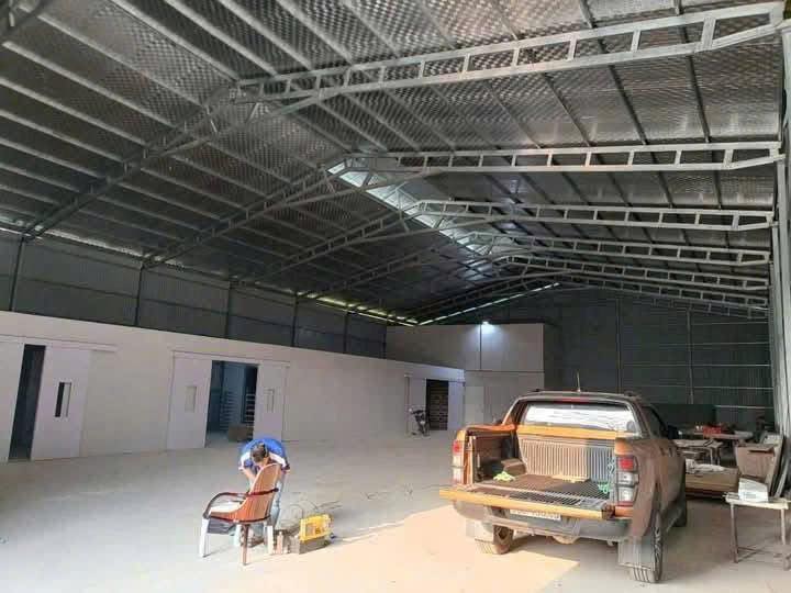 Kho xưởng Hoài Đức 500m² - Container thoải mái, hoạt động ngay!