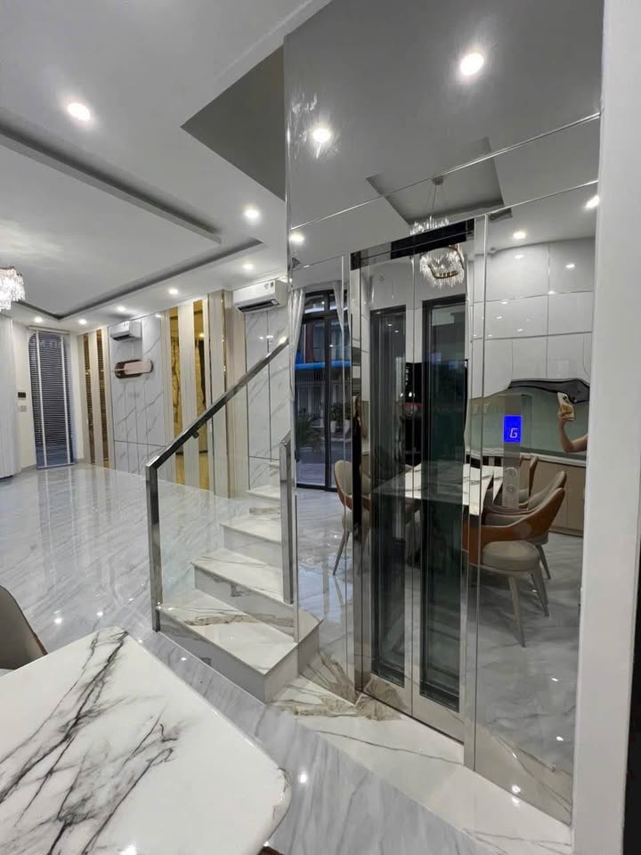 Bán Khách Sạn 4 Tầng K1 Phan Rang 380m² Sàn - Thích Hợp Kinh Doanh