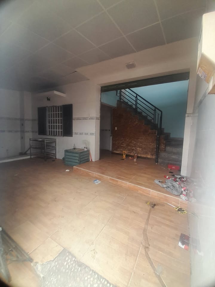 Thuê nhà nguyên căn Đông Thạnh Hóc Môn 40m² giá 4 triệu - Sẵn sàng ở ngay!