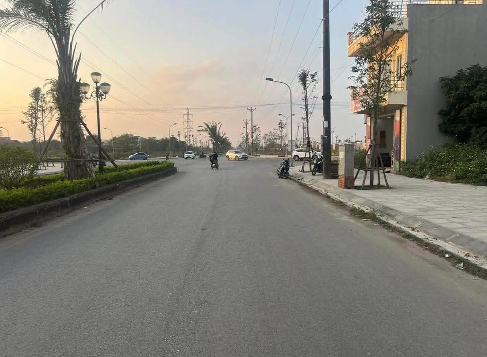 Đất nền Võ Chí Công Nam Định 75m² giá 4.35 tỷ - Pháp lý rõ ràng!