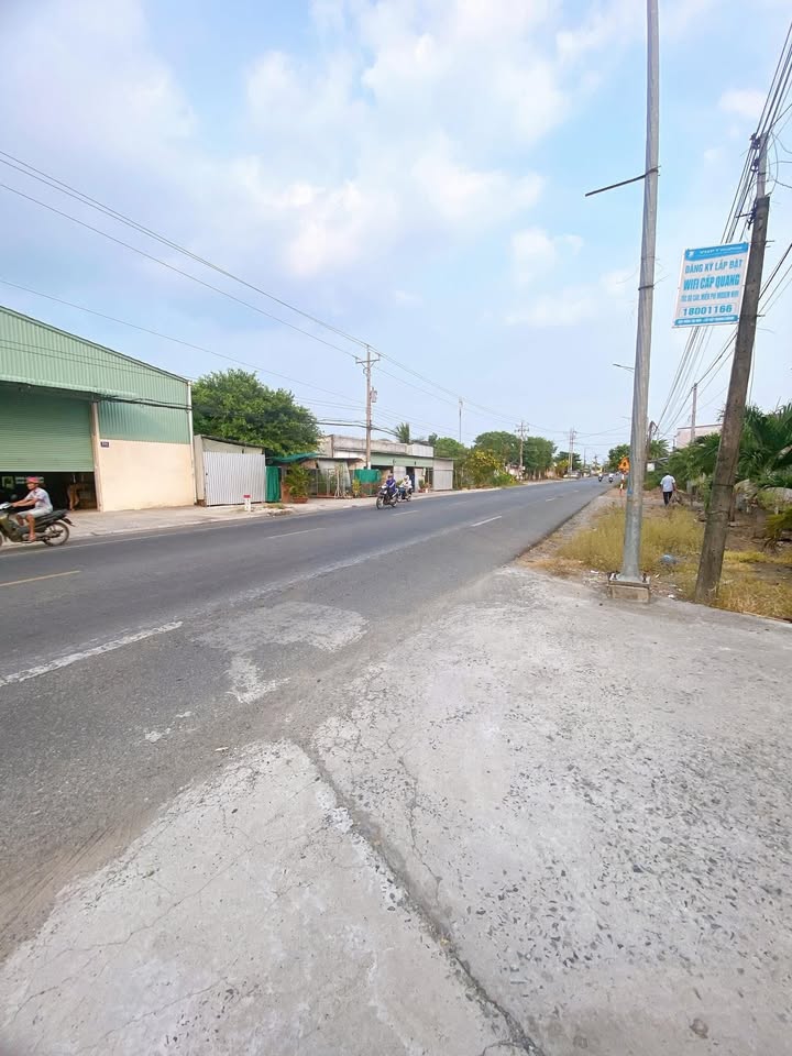 Nhà Mặt Tiền QL50, Mỹ Tho - Kinh Doanh Đa Ngành Nghề, Giá 5 Triệu/Tháng