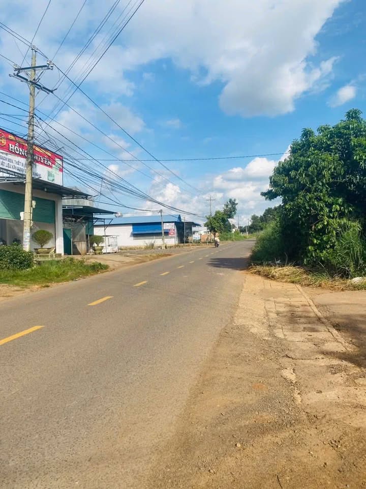 Đất Đức Trọng 215m² Sổ Đỏ - Gần Trung Tâm Hành Chính Mới