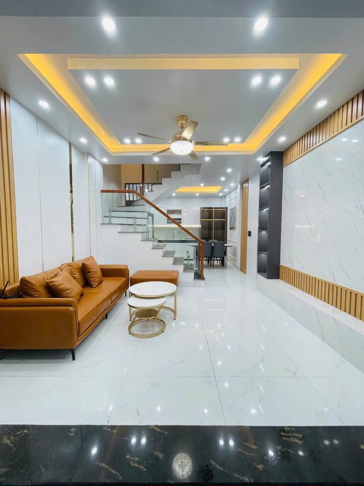 Bán nhà Kỳ Bá TP Thái Bình 40m² giá 2.1 tỷ - Vị trí đẹp gần ĐH Y