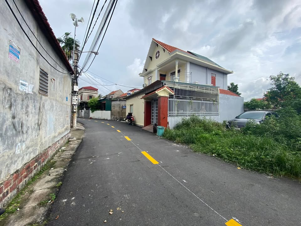 Đất nền Phong Cốc Quảng Yên 67m² giá 1 tỷ - Sổ đỏ chính chủ!