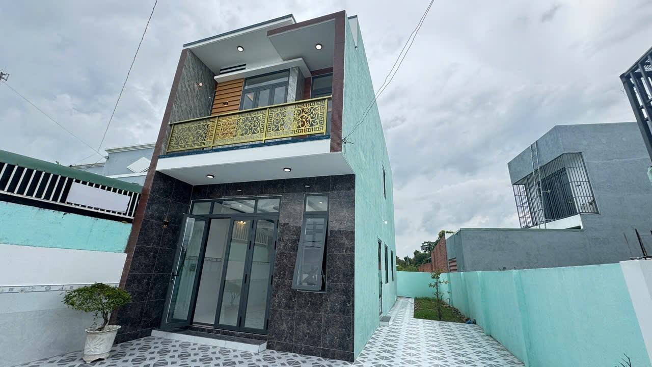 Bán nhà Thị trấn Long Điền 164m² giá 2.7 tỷ - Sẵn sàng ở ngay!