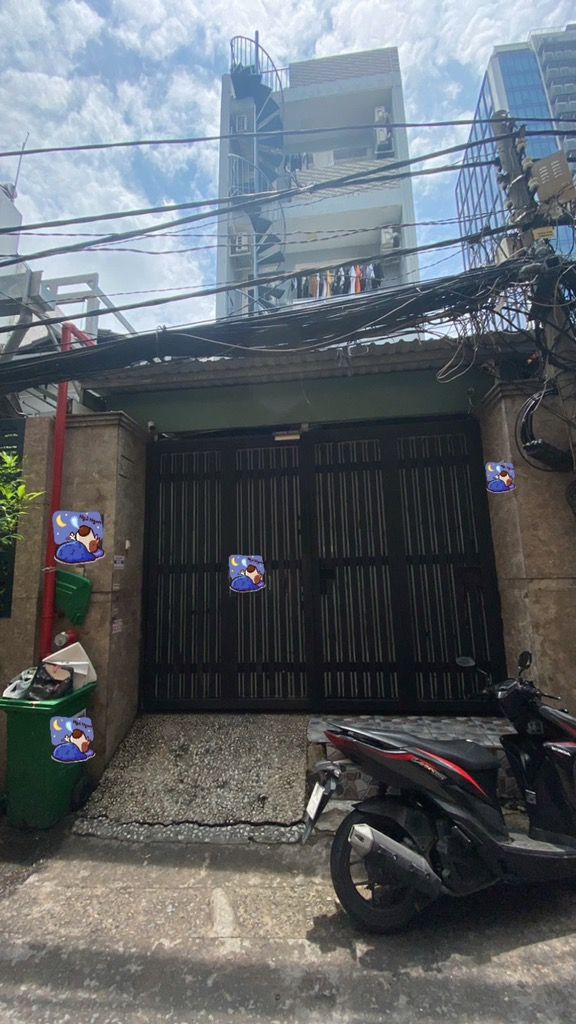 Bán CHDV Hàng Xanh Bình Thạnh 100m² - Dòng tiền 70tr/tháng!