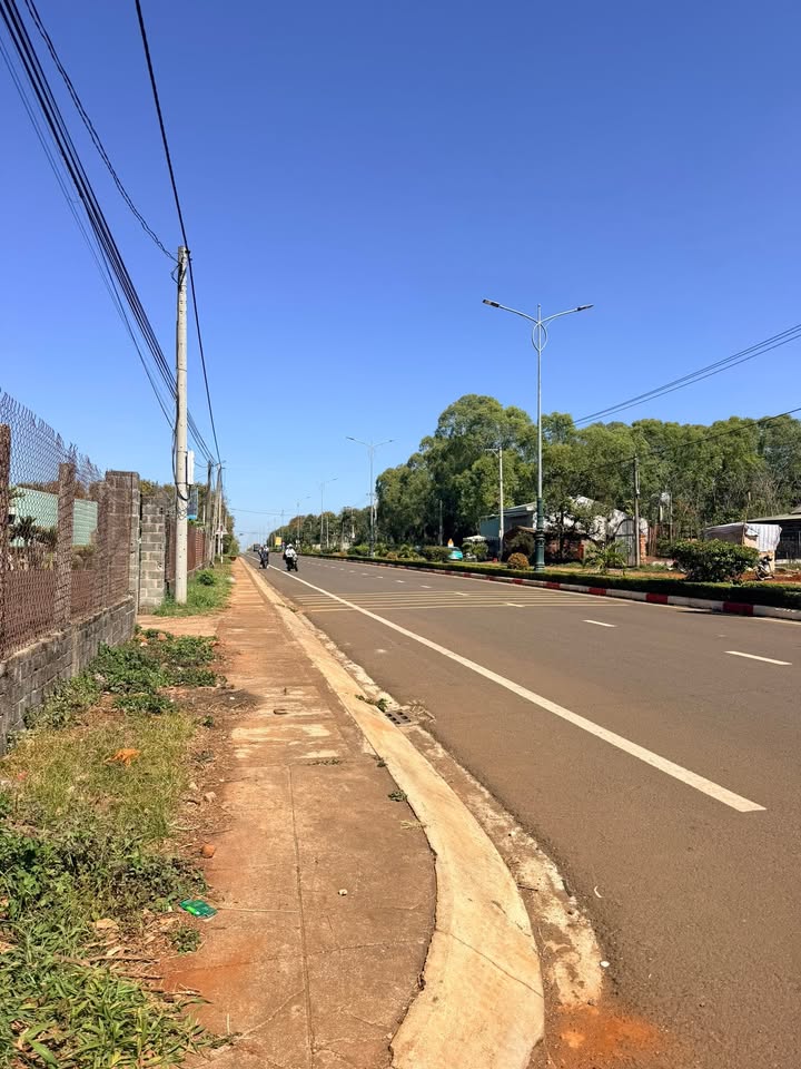 Bán Đất Hẻm Trần Hưng Đạo, Đăk Đoa - 230m² Thổ Cư, Oto Tới Nơi - 1.65 Tỷ