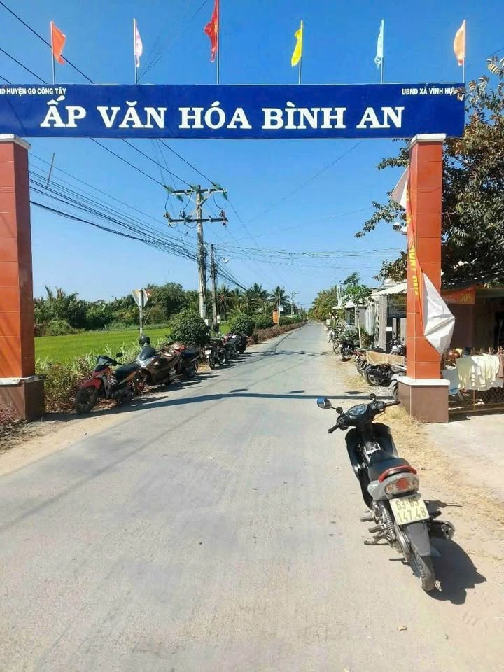 Đất Mặt Tiền Nhựa HL8, Gò Công Tây - 590 Triệu, Sẵn Sổ Đỏ