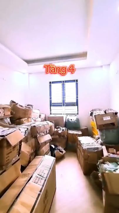 Nhà Mặt Tiền 7 Tầng Hóc Môn 180m² - Kinh Doanh Đa Ngành - Giá 11.5 Tỷ