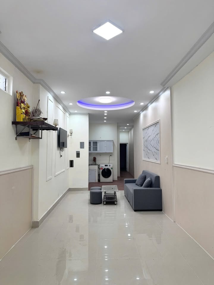 Nhà cấp 4 Phường Đông Hương 47.6m² giá 1 tỷ - Ô tô vào tận nhà!