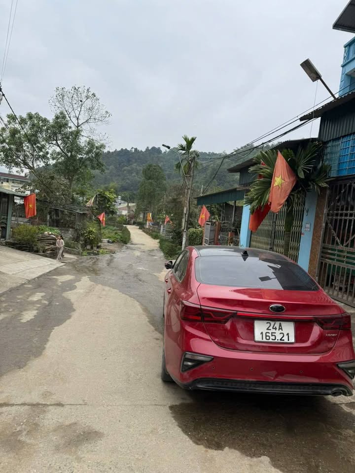 Nhà 120m² Tổ 10 Bát Xát - 3PN, Ô tô tránh, Sổ đỏ chính chủ