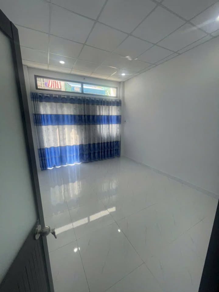 Nhà Bà Hom Quận 6 42.4m² - Sổ hồng sẵn, chính chủ!