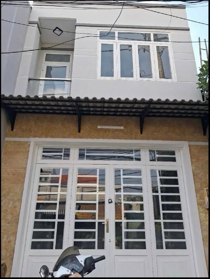 Nhà Mặt Tiền Tỉnh Lộ 10, Bình Tân - Kinh Doanh Sầm Uất, Hơn 4 Tỷ