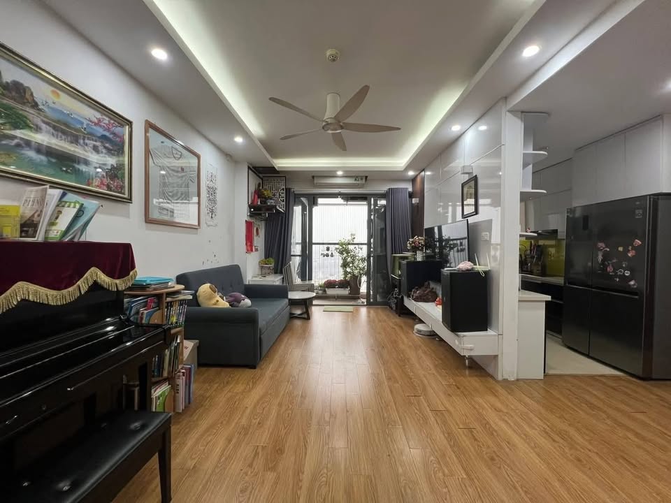 Bán Căn Góc 2PN CT36 Định Công 66m² Sổ Đỏ - View Hồ Thoáng Sáng