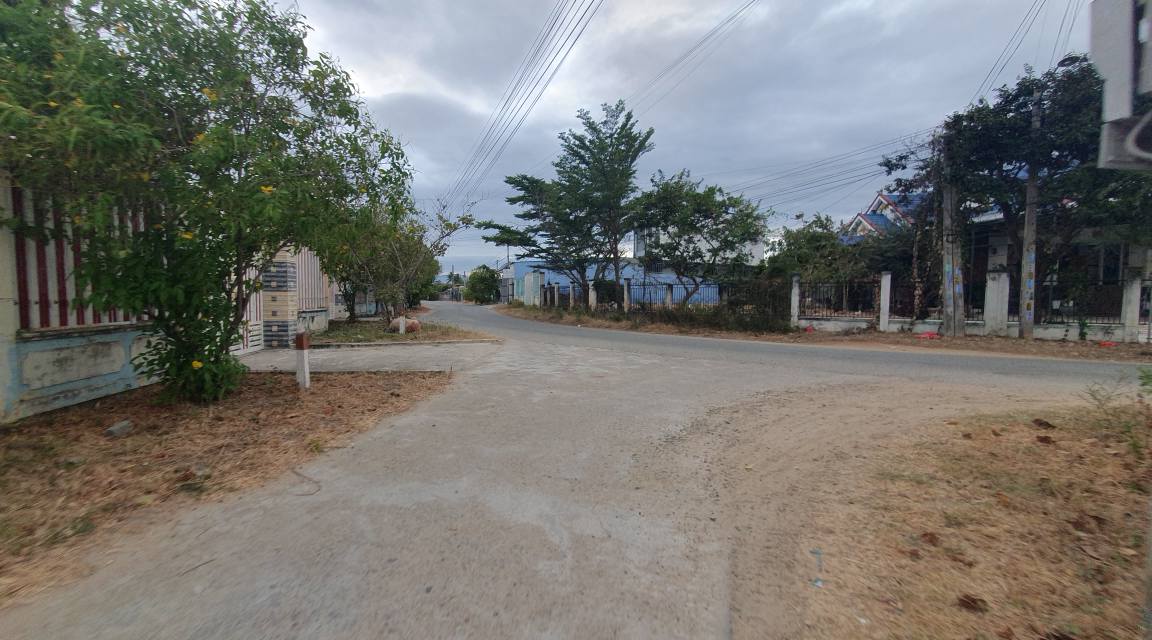 Bán Đất Vườn Ninh Thuận 3600m² - Sổ Thổ Cư, Giá Tốt