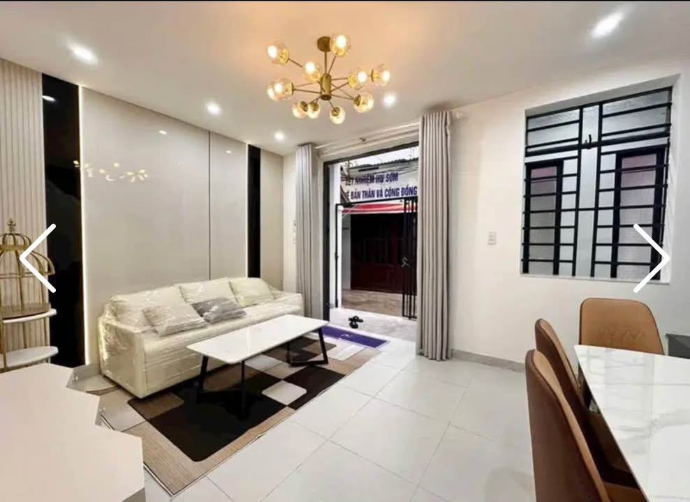 Nhà 2 Tầng Full Nội Thất 48m² Trung Tâm Lê Chân - Giá 3.85 Tỷ