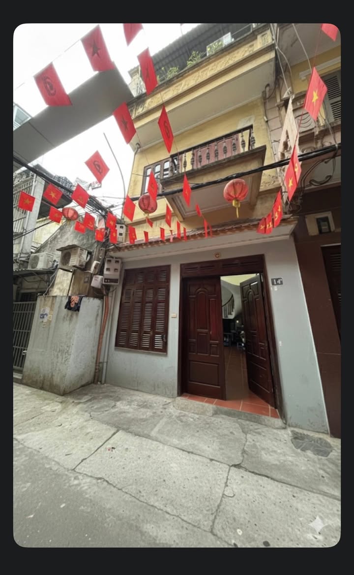 Nhà phố Trường Chinh 70m², 3 Tầng, Sổ Đỏ Chính Chủ - 19 Tỷ