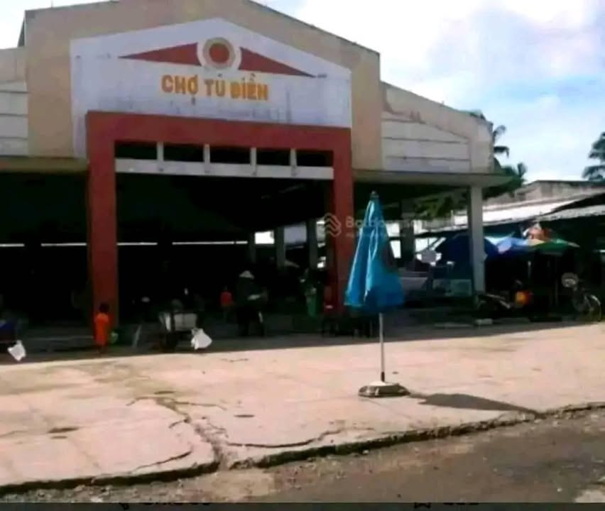 Nhà Mặt Tiền Nguyễn Văn Cánh Bến Tre 10.941 Tỷ - Mặt tiền kinh doanh