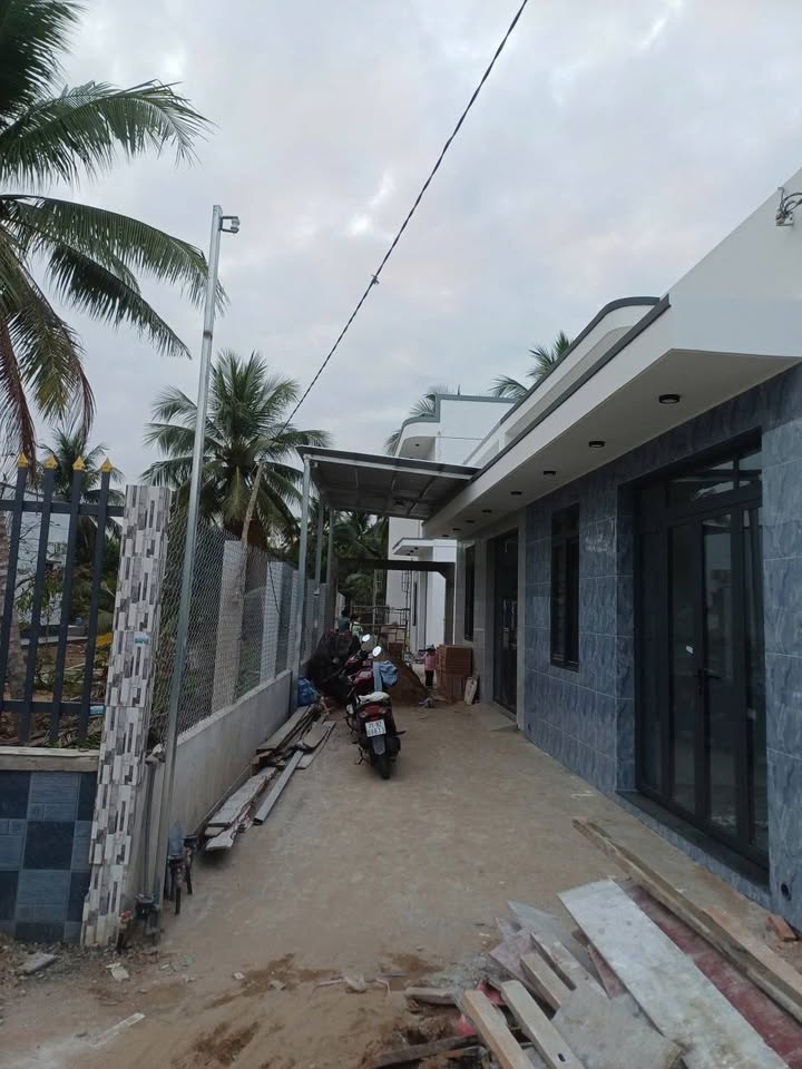 Nhà gác lửng Mỹ Thạnh An 123m² giá 1.68 tỷ - Ô tô vào tận nhà!