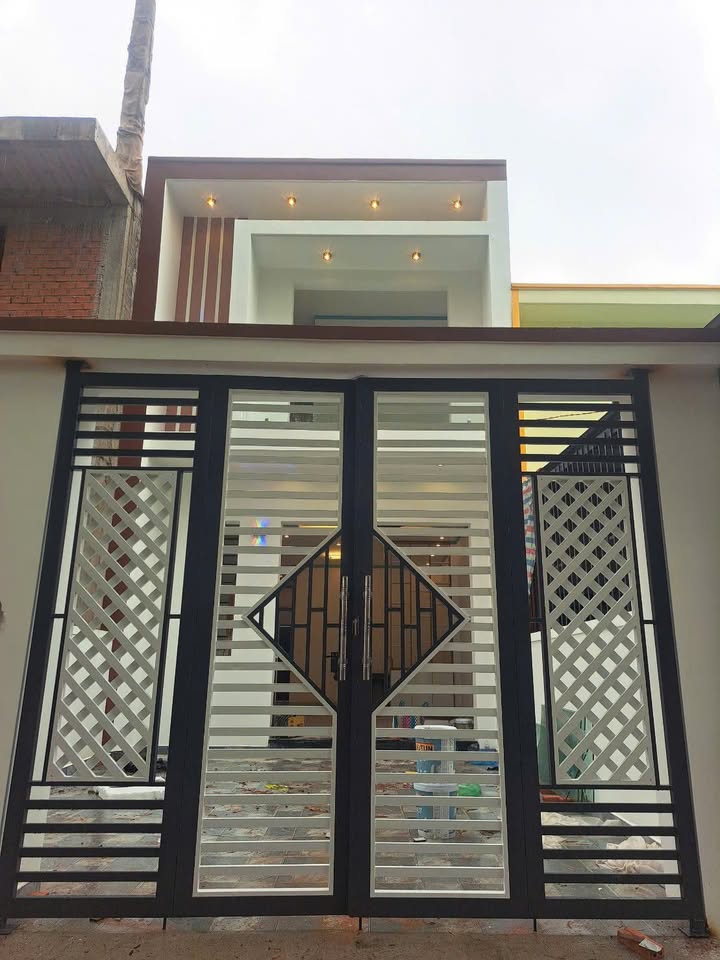 Nhà Riêng Hoà Lợi Thủ Dầu Một 105m² - Ô tô vào tận nhà!