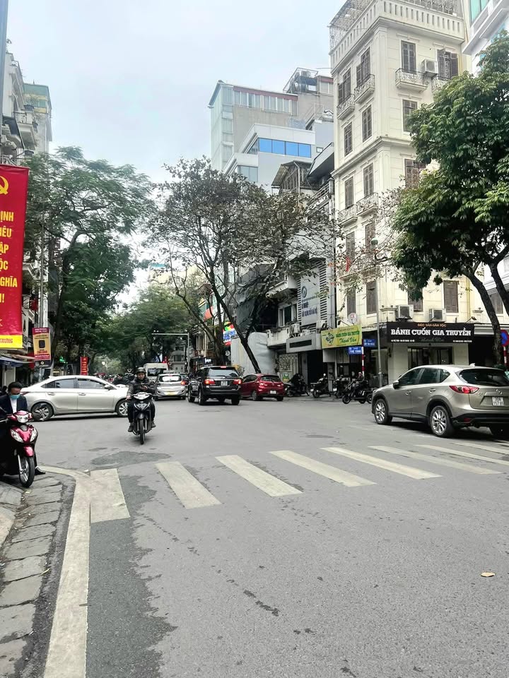 Nhà phố Tuệ Tĩnh Hai Bà Trưng 68m² - Đầu tư sinh lời vượt trội!