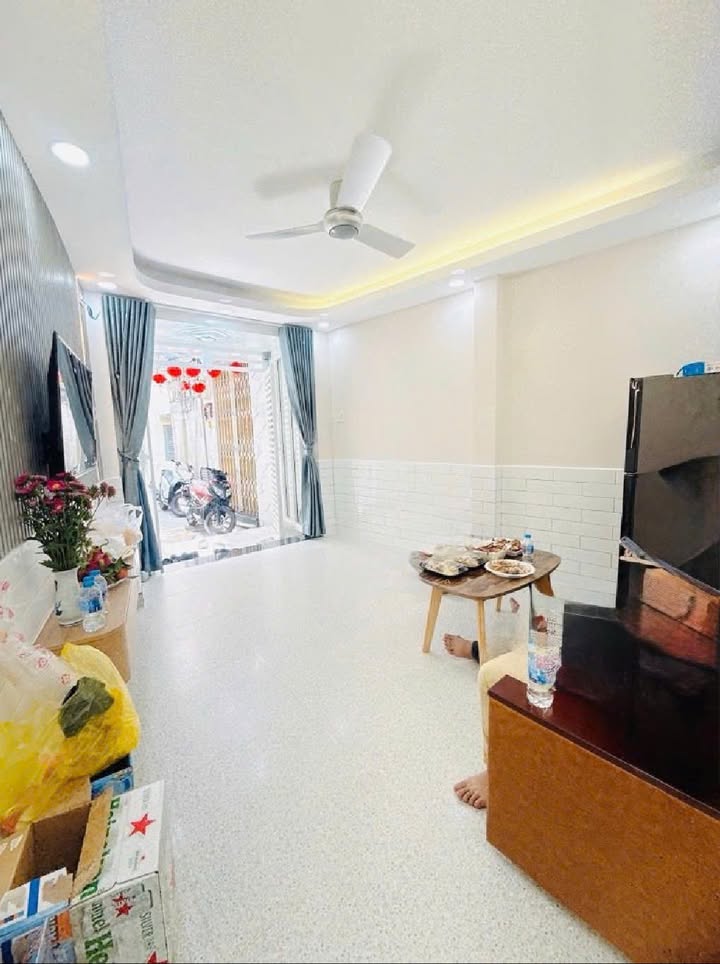 Nhà 3 Tầng Phường 3 Phú Nhuận 23m² - Sổ Hồng Riêng - Giá 3.65 Tỷ