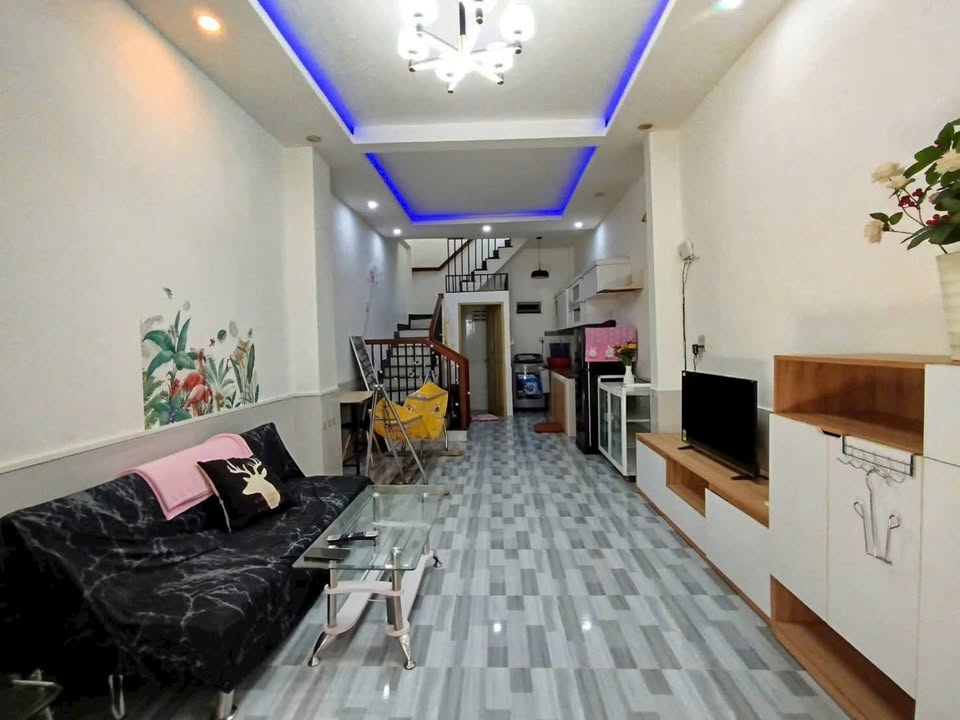Nhà Riêng 70m² Hẻm 506 CMT8 Cần Thơ - Full Nội Thất, Sẵn Sàng Ở Ngay!