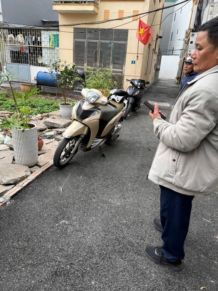 Bán Gấp 4 Lô Đất 63.25m² Sổ Đỏ Tại Ngõ 83 Phúc Lợi, Long Biên - Giá Tốt Trước Tết